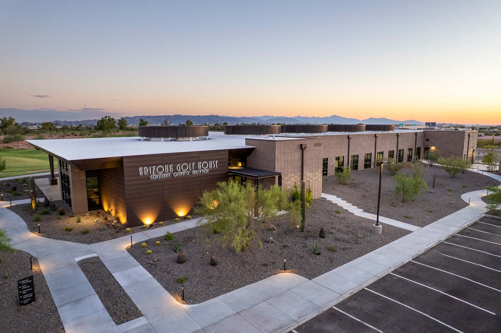 arizona golf house, a office and community hub in phoenix, arizona, photograph 2