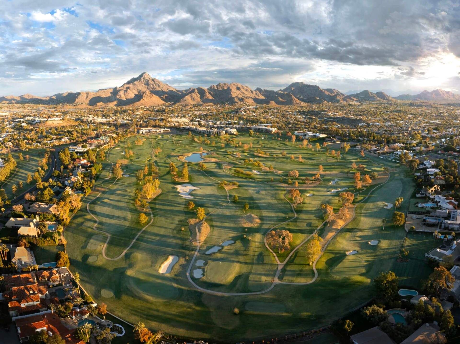 arizona biltmore golf clubhouse, a golf clubhouse in phoenix, arizona, photograph 2