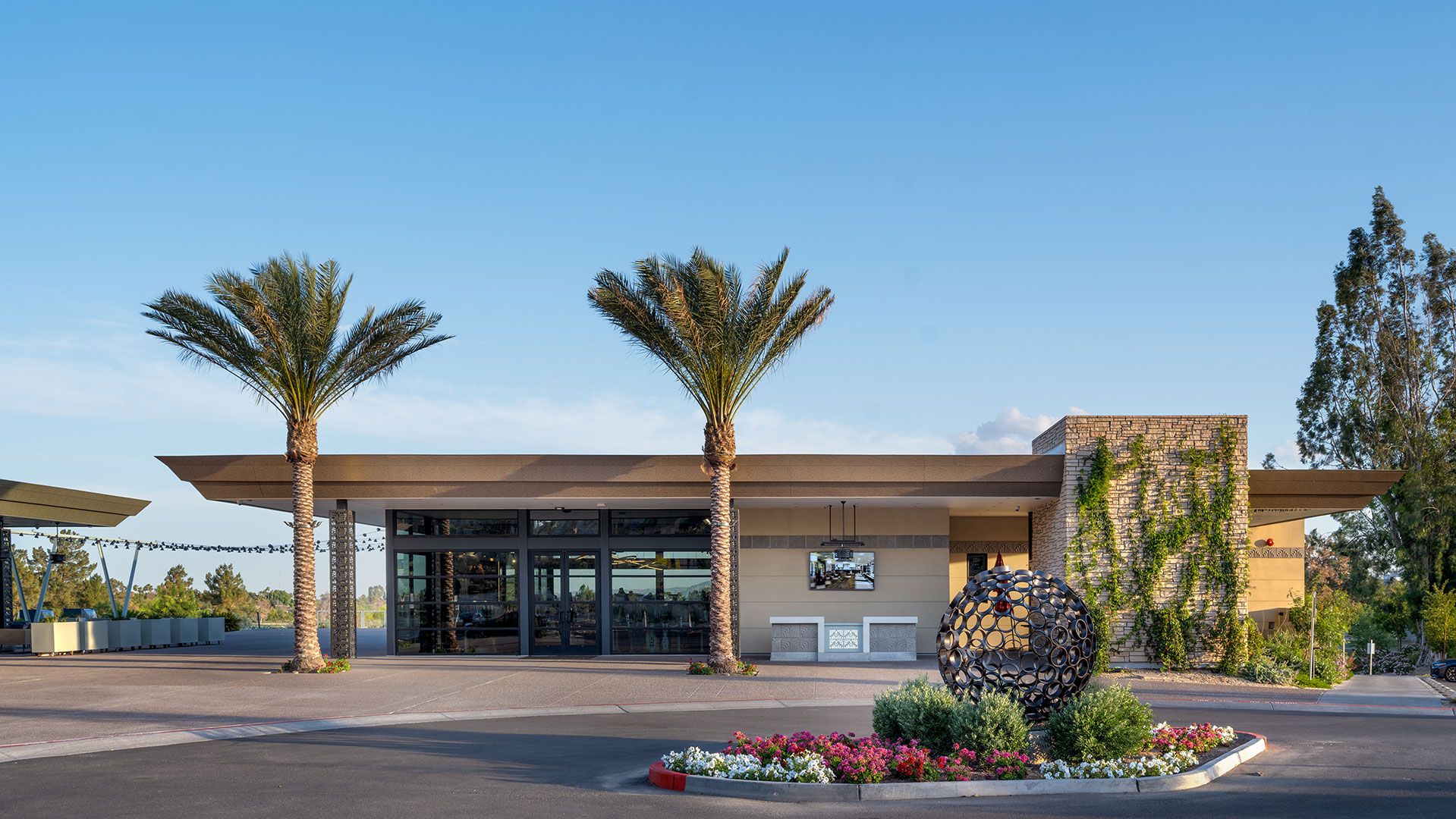 arizona biltmore golf clubhouse, a golf clubhouse in phoenix, arizona, photograph 3